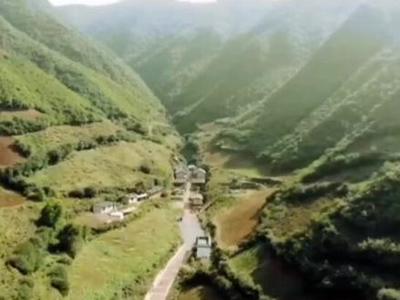 兰州百合村工厂九成是女性